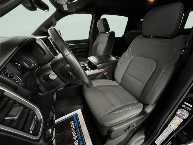 2022 Ram 1500 Big Horn Crew Cab 4x4 5'7" Box