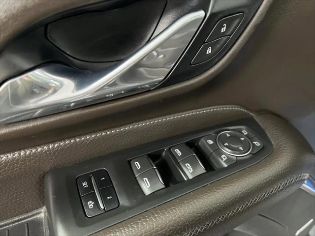 2021 GMC Yukon 4WD Denali