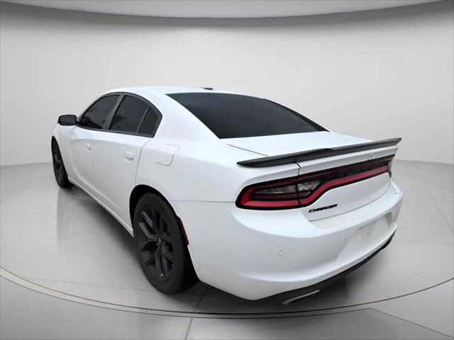 2020 Dodge Charger SXT RWD