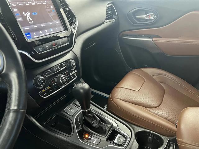 2019 Jeep Cherokee Overland FWD
