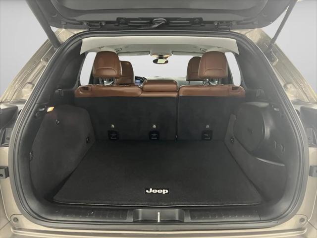 2019 Jeep Cherokee Overland FWD