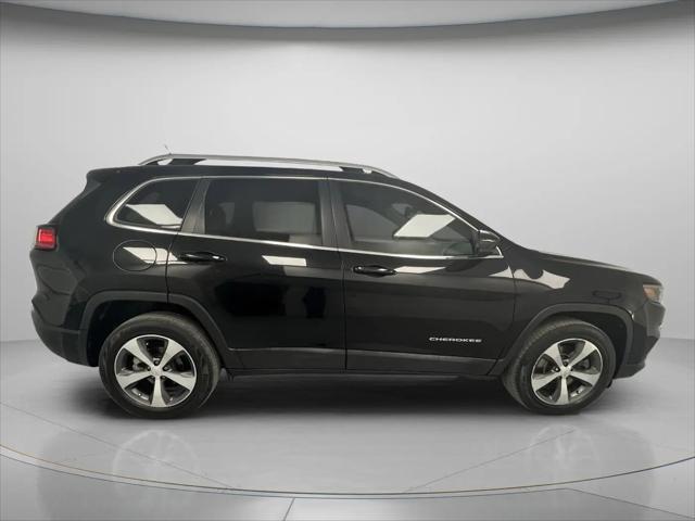 2019 Jeep Cherokee Limited FWD