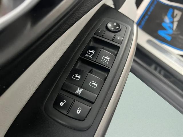 2019 Jeep Cherokee Limited FWD