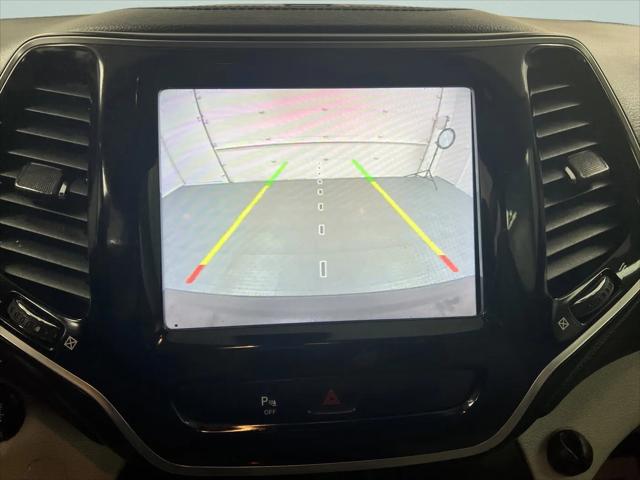 2019 Jeep Cherokee Limited FWD