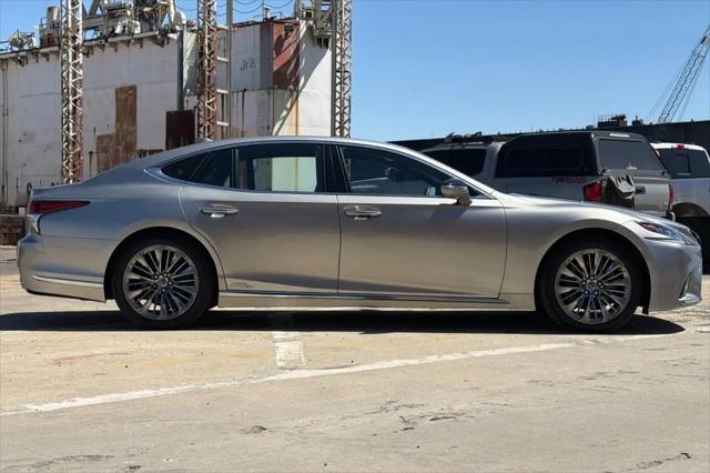 2018 Lexus LS 500h LS 500h