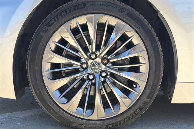 2018 Lexus LS 500h LS 500h