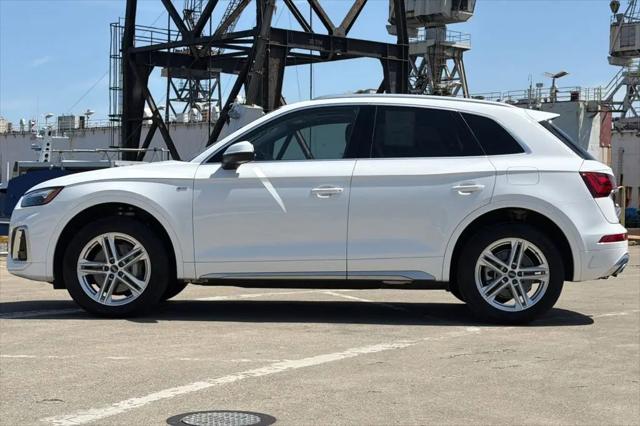 2024 Audi Q5 Premium 55 TFSI e S line quattro S tronic