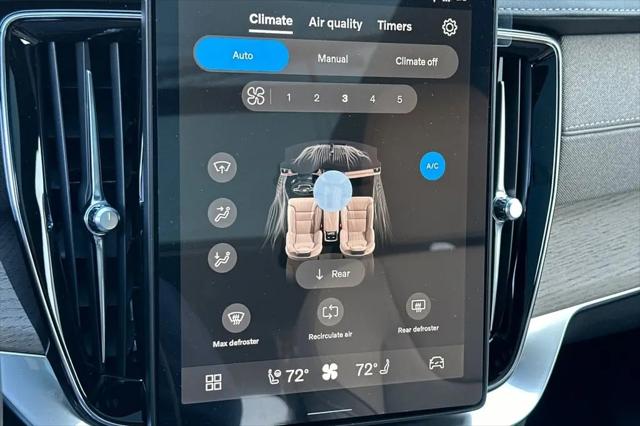 2026 Volvo XC90 Plus, B5 AWD Gas (mild hybrid), Gasoline, Bright, 7 Seats