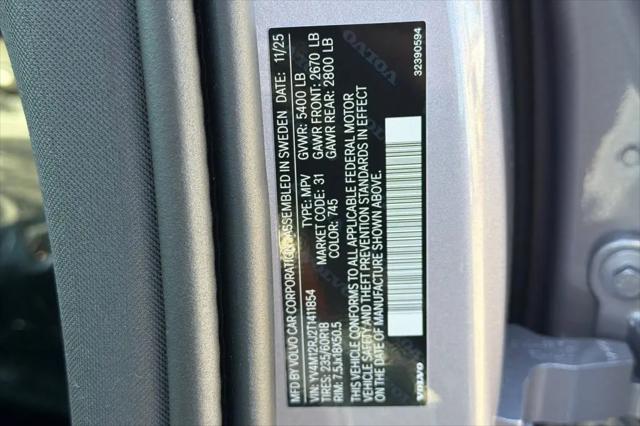 2026 Volvo XC60 B5 Core