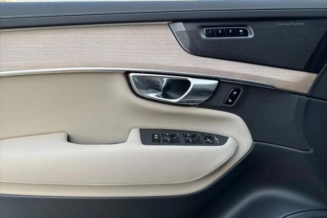 2026 Volvo XC90 Plus, B5 AWD Gas (mild hybrid), Gasoline, Bright, 7 Seats