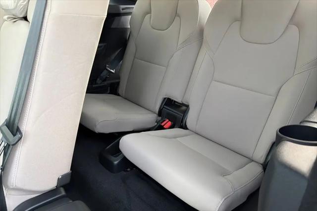 2026 Volvo XC90 Plus, B5 AWD Gas (mild hybrid), Gasoline, Bright, 7 Seats