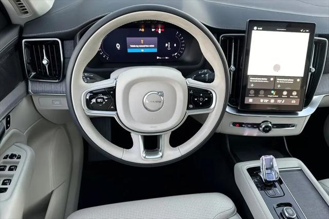 2026 Volvo XC90 Ultra Dark Theme, B6 AWD Gas (mild hybrid), Gasoline, 7 Seats