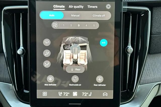 2026 Volvo XC90 Ultra Dark Theme, B6 AWD Gas (mild hybrid), Gasoline, 7 Seats