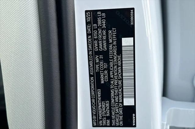 2026 Volvo XC90 Ultra Dark Theme, B6 AWD Gas (mild hybrid), Gasoline, 7 Seats