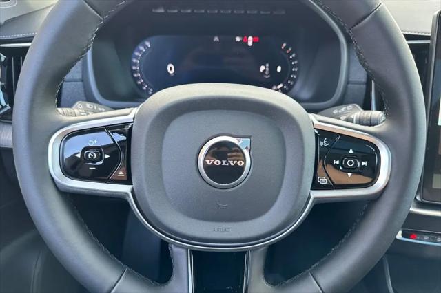2026 Volvo XC90 Ultra Dark Theme, B6 AWD Gas (mild hybrid), Gasoline, 7 Seats