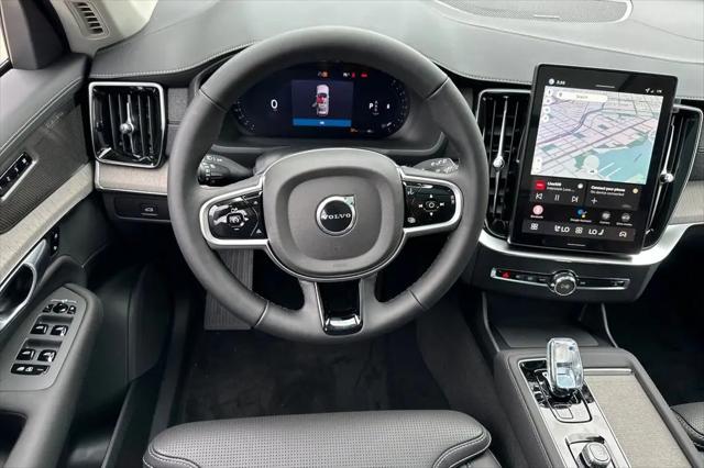 2026 Volvo XC90 Ultra, B6 AWD Gas (mild hybrid), Gasoline, Bright, 6 Seats