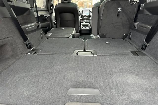2026 Volvo XC90 Ultra, B6 AWD Gas (mild hybrid), Gasoline, Bright, 6 Seats