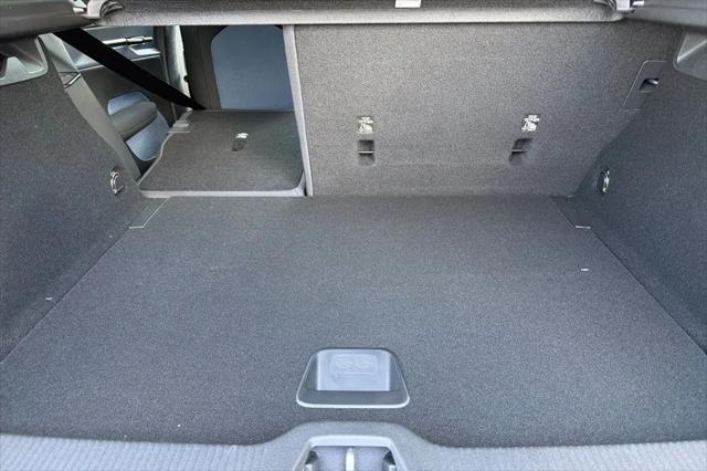 2026 Volvo EX30 Plus Twin Motor Performance, Fully electric