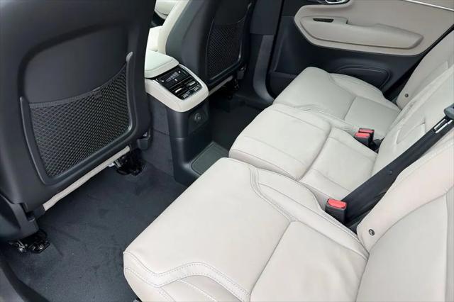 2026 Volvo XC90 Plug-In Hybrid Ultra, T8 AWD, Electric/Gasoline, Bright, 7 Seats