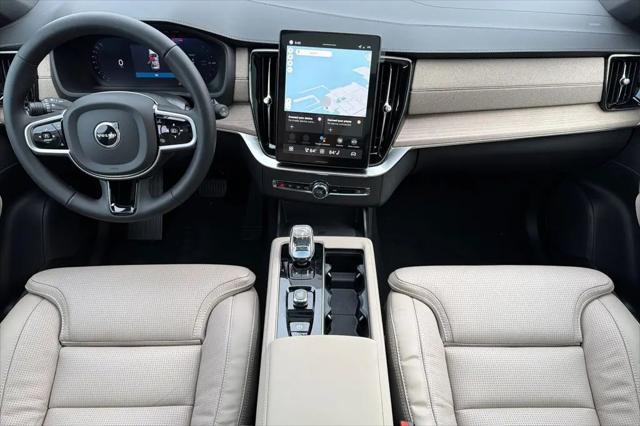 2026 Volvo XC90 Plug-In Hybrid Ultra, T8 AWD, Electric/Gasoline, Bright, 7 Seats