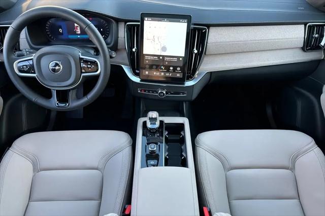 2026 Volvo XC90 Plus, B6 AWD Gas (mild hybrid), Gasoline, Bright, 7 Seats