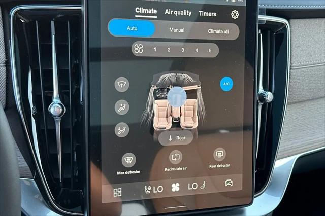 2026 Volvo XC90 Plus, B6 AWD Gas (mild hybrid), Gasoline, Bright, 7 Seats