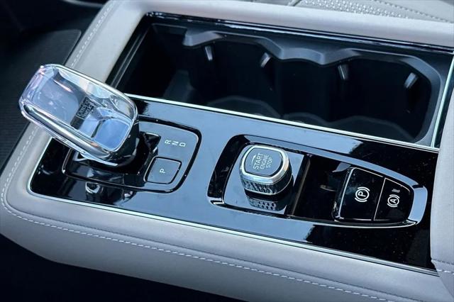 2026 Volvo XC90 Plus, B6 AWD Gas (mild hybrid), Gasoline, Bright, 7 Seats