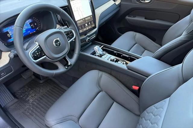 2026 Volvo XC60 B5 Core
