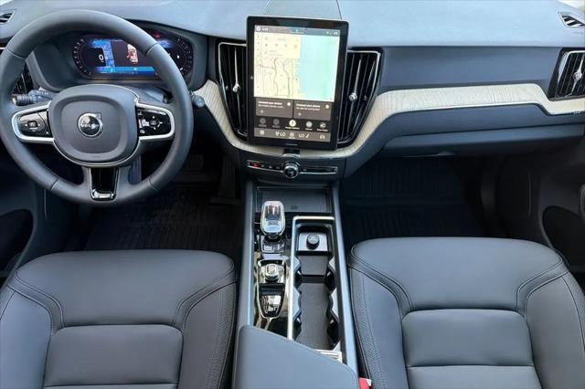 2026 Volvo XC60 B5 Core