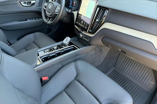 2026 Volvo XC60 B5 Core