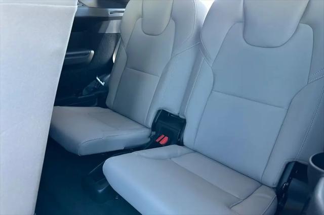 2026 Volvo XC90 Plug-In Hybrid Plus, T8 AWD, Electric/Gasoline, Bright, 7 Seats
