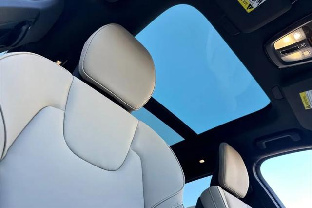 2026 Volvo XC90 Plug-In Hybrid Plus, T8 AWD, Electric/Gasoline, Bright, 7 Seats