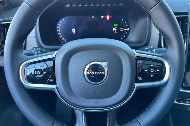 2026 Volvo XC90 Plug-In Hybrid Plus, T8 AWD, Electric/Gasoline, Bright, 7 Seats