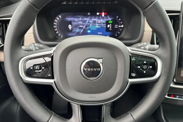 2026 Volvo XC90 Plug-In Hybrid Plus, T8 AWD, Electric/Gasoline, Bright, 7 Seats