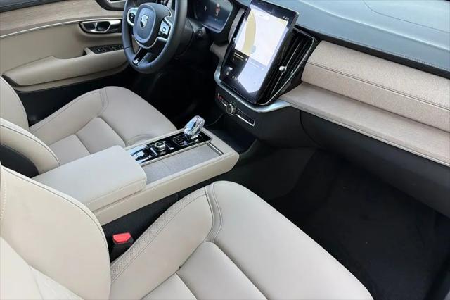 2026 Volvo XC90 Plug-In Hybrid Plus, T8 AWD, Electric/Gasoline, Bright, 7 Seats
