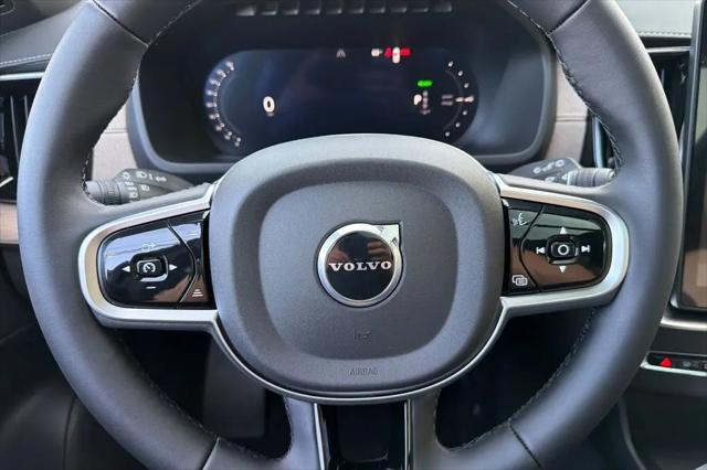2026 Volvo XC90 Plug-In Hybrid Plus, T8 AWD, Electric/Gasoline, Bright, 7 Seats
