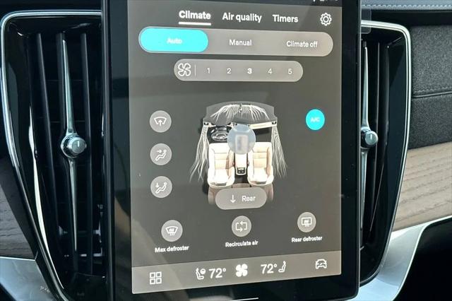 2026 Volvo XC90 Plug-In Hybrid Plus, T8 AWD, Electric/Gasoline, Bright, 7 Seats