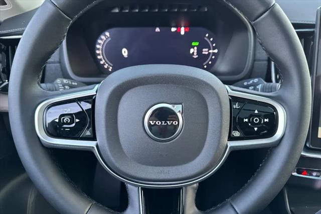 2026 Volvo XC90 Plug-In Hybrid Plus, T8 AWD, Electric/Gasoline, Bright, 7 Seats