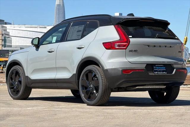 2026 Volvo XC40 Black Edition Ultra, B5 AWD Gas (mild hybrid)