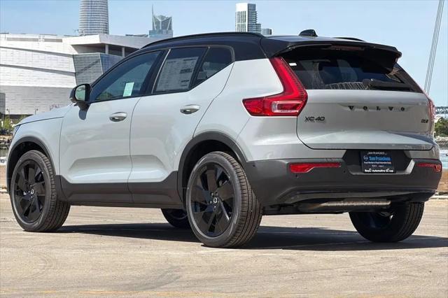 2026 Volvo XC40 Black Edition Ultra, B5 AWD Gas (mild hybrid)