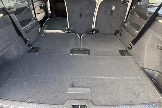 2026 Volvo XC90 Plug-In Hybrid Plus, T8 AWD, Electric/Gasoline, Bright, 7 Seats