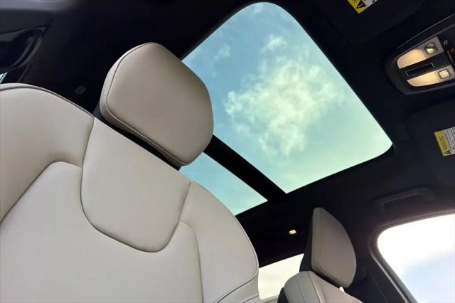 2026 Volvo XC90 Plug-In Hybrid Plus, T8 AWD, Electric/Gasoline, Bright, 7 Seats