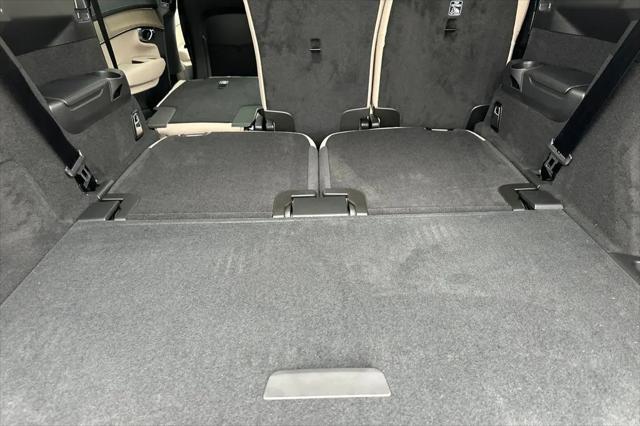 2026 Volvo XC90 Plus, B6 AWD Gas (mild hybrid), Gasoline, Bright, 7 Seats