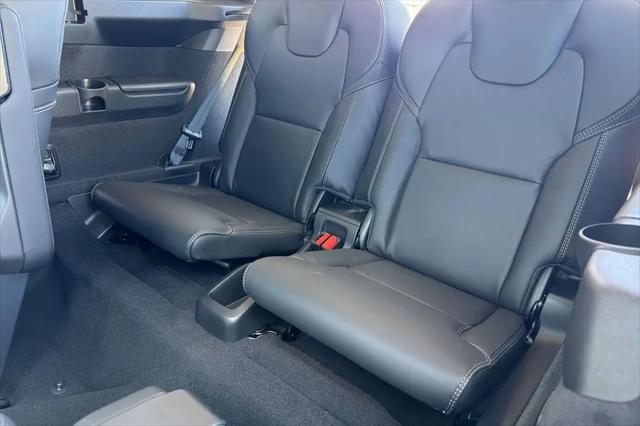 2026 Volvo XC90 Plug-In Hybrid Ultra, T8 AWD, Electric/Gasoline, Bright, 6 Seats