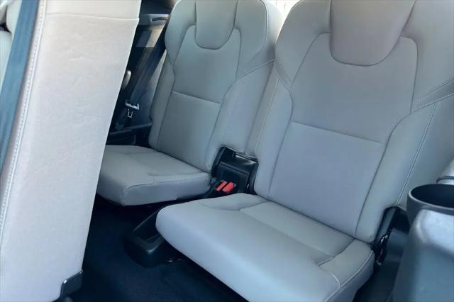 2026 Volvo XC90 Core, B6 AWD Gas (mild hybrid), Gasoline, Bright, 7 Seats