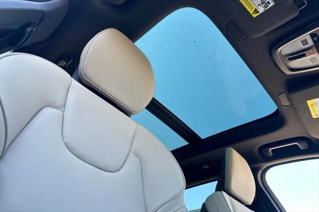 2026 Volvo XC90 Core, B6 AWD Gas (mild hybrid), Gasoline, Bright, 7 Seats