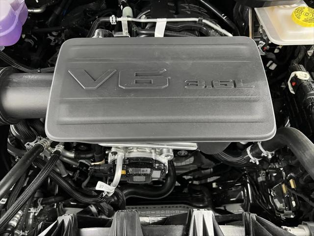 2026 Ram 1500 Tradesman Crew Cab 4x4 5'7" Box