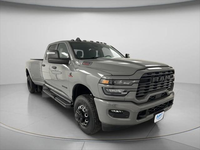 2026 Ram 3500 Big Horn Crew Cab 4x4 8' Box