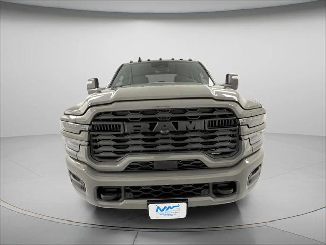 2026 Ram 3500 Big Horn Crew Cab 4x4 8' Box