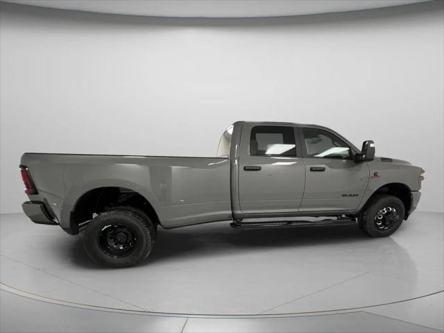2026 Ram 3500 Big Horn Crew Cab 4x4 8' Box